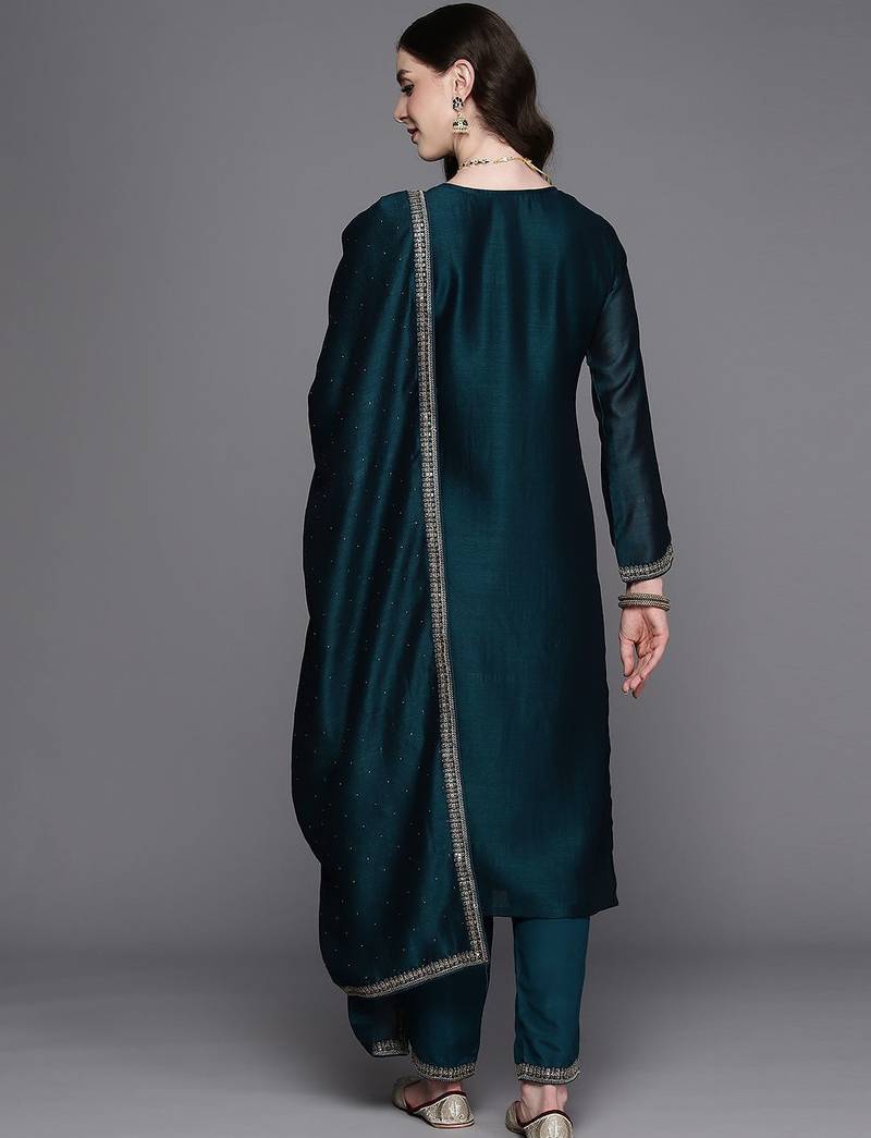 Floral Embroidered Regular Sequinned Kurta with Trousers & Dupatta