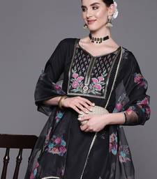 Women Yoke Design Regular Pure Cotton Kurta with Palazzos & With Dupatta