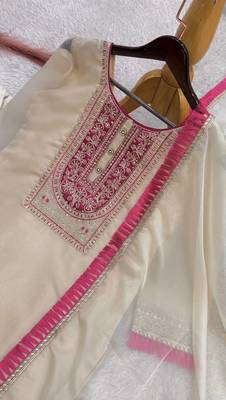 OFF-white color fancy embroidery cording dori sequin work with latkan lace border organza kurti set 2