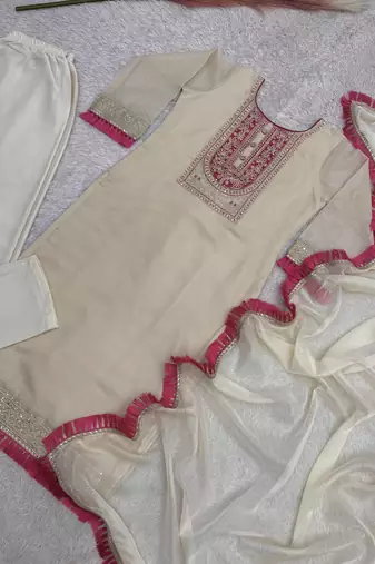 OFF-white color fancy embroidery cording dori sequin work with latkan lace border organza kurti set