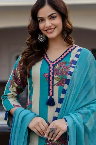 Women Printed Regular Pure Cotton Kurta with Trousers & With Dupatta