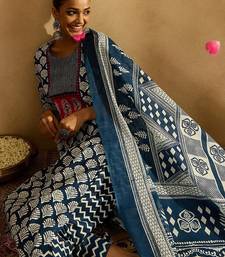 Blue Ethnic Motifs Printed Straight Round Neck Thread Work Pure Cotton Kurta Set