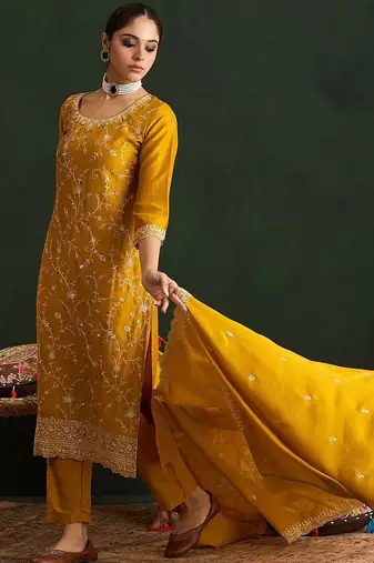 Floral Embroidered Thread Work Kurta With Trousers & Dupatta