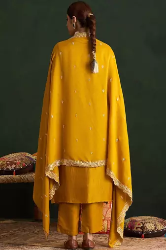 Floral Embroidered Thread Work Kurta With Trousers & Dupatta