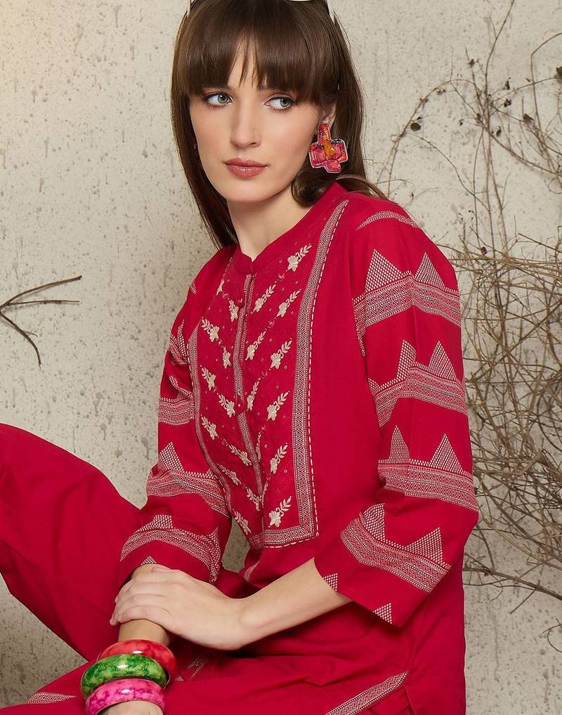 Women Ethnic Motifs Print Regular Beads and Stones Pure Cotton Kurta with Trouser