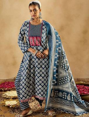 Ethnic Motifs Printed Thread Work Pure Cotton Kurta with Trousers & Dupatta 1