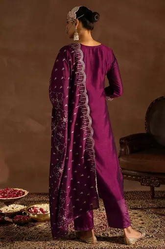 Burgundy Embroidered Regular Thread Work Straight Kurta With Trousers & Dupatta