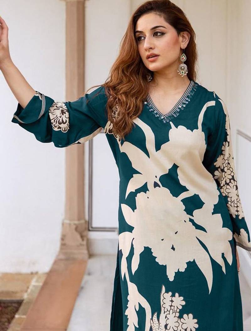 Women Floral Printed Regular Sequinned Kurta with Salwar