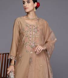 Women Floral Embroidered Regular Thread Work Kurta with Trousers & With Dupatta