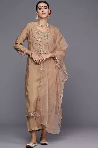 Women Floral Embroidered Regular Thread Work Kurta with Trousers & With Dupatta