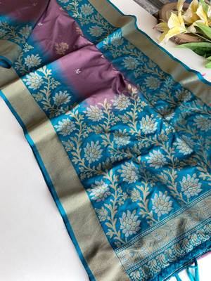 light magenta color zari weaves contrast pallu and designer chaap border dual tone silk blend saree 3