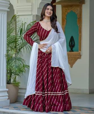 MAROON VICHITRA SILK PARTY WEAR EMBROIDERY ANARKALI LEHENGA CHOLI 2