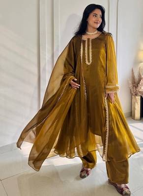 gold embroidery chiffon full stitched sharara plazo 1