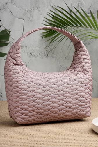   dusty pink polyester wave quilted handheld bag