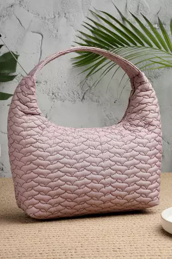   dusty pink polyester wave quilted handheld bag