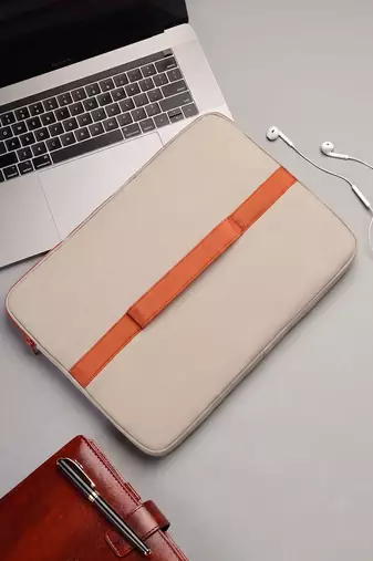   beige & rust polyester color blocked laptop sleeve (upto 14")