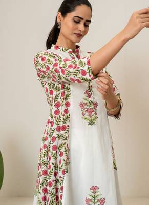 Red floral hand block printed cotton kurta pant set of 2 3