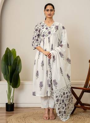 Lavender floral hand block printed cotton suit set 1