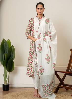 Red floral hand block printed cotton suit set 1