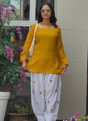 yelllow print cotton full stitched farshi salwar 1