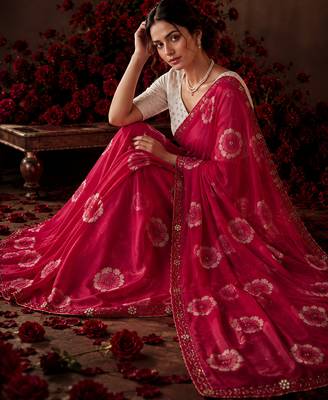 Magenta floral chiffon ethnic saree 5