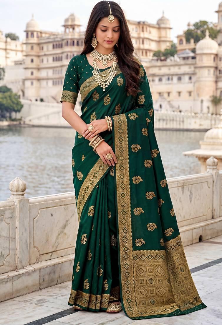 Women's dark green soft silk banarasi saree with unstitched blouse