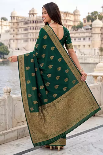 women's dark green soft silk blend saree with unstitched blouse