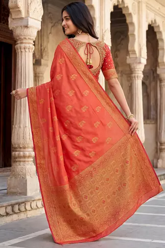 women's peach soft silk blend saree with unstitched blouse