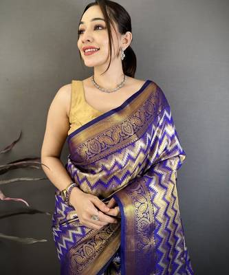 Women's purple soft silk leheriya saree with unstitched blouse 4