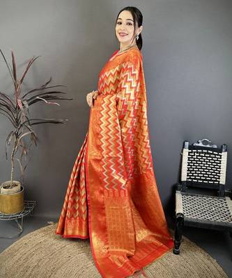 Women's red soft silk leheriya saree with unstitched blouse 2