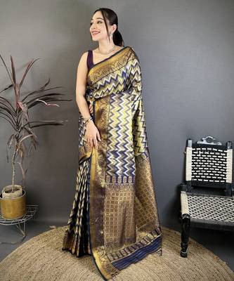 Women's navy blue soft silk leheriya saree with unstitched blouse 1