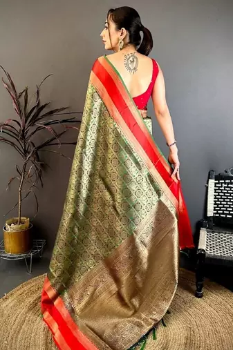 women's green & red soft silk blend saree with unstitched blouse