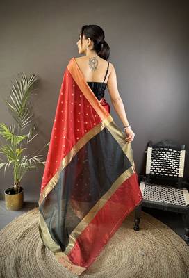 Women's red cotton silk banarasi saree with unstitched blouse 2