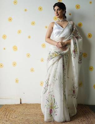 Women's white silk partywear saree with unstitched blouse 2