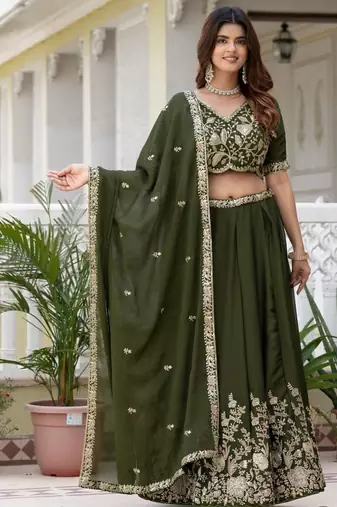 MEHENDI RANGOLI SILK PARTY WEAR EMBROIDERY LEHENGA CHOLI