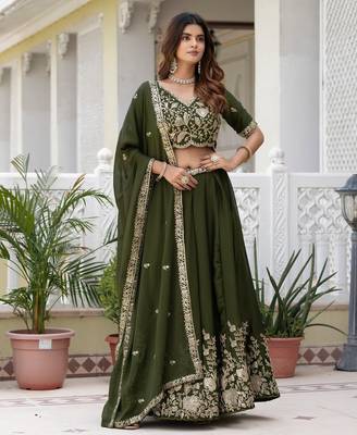 MEHENDI RANGOLI SILK PARTY WEAR EMBROIDERY LEHENGA CHOLI 4