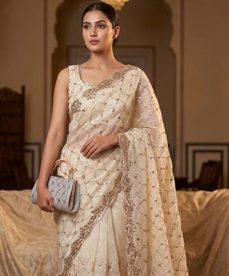 Women's white silk partywear saree with unstitched blouse 2
