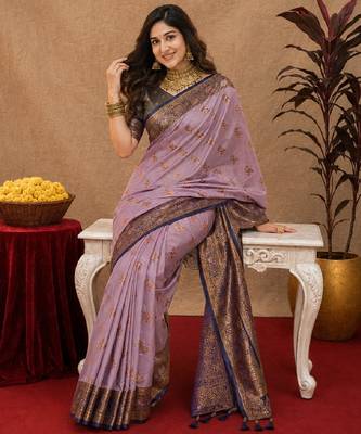 lavender  soft silk blend with jacquard woven work saree with unstitched blouse piece 4