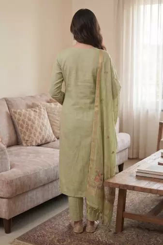 Pista jamdani pichwai weaving banarasi dress material (3pcs)