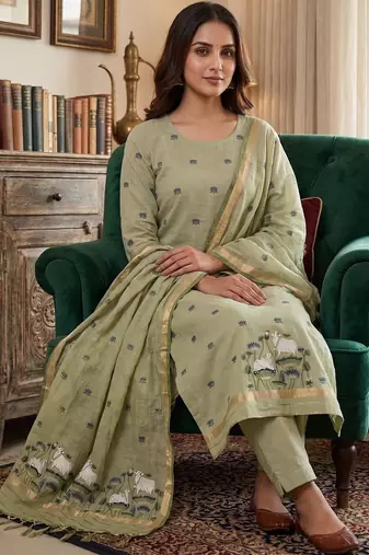 Pista jamdani pichwai weaving banarasi dress material (3pcs)