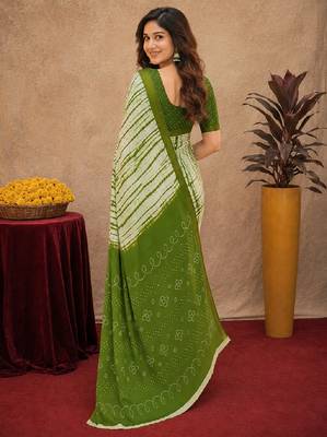 White mehendi  linen digital print work saree with unstitched blouse piece 4