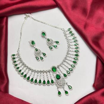 Emerald Green CZ Bridal Necklace Set, Silver Tone Choker with Earrings 2
