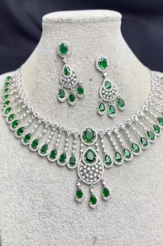 Emerald Green CZ Bridal Necklace Set, Silver Tone Choker with Earrings