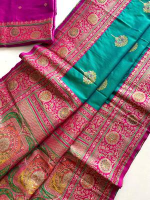green color intricate color thread weaving design rich weaving pallu benarasi silk blend sarees 4