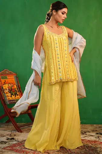 Pastel yellow embroidered crepe and glass organza kurta set