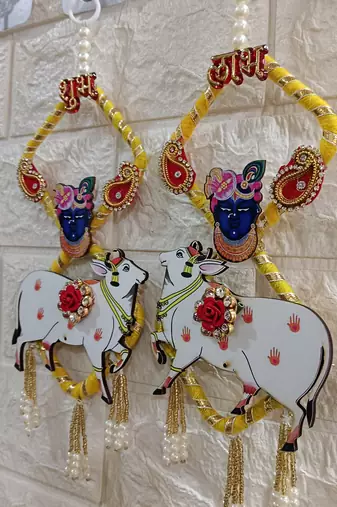 shubh labh shrinath ji cow latkan toran for home decor pack of 2