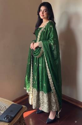 Green colour  heavy embroidered anarkali kurta set with designer cutwork dupatta & pant 3