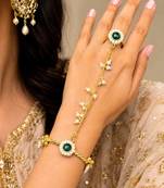 Bridal Hathphool Hand Chain with Green Stone & Pearls, Indian Wedding Hand Jewelry, Gold Haath Panja
