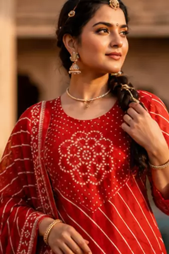 Cotton lahariya maroon short kurti-kali plazzo-dupatta set