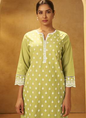 Light green schiffly with embroidered  cotton straight 4